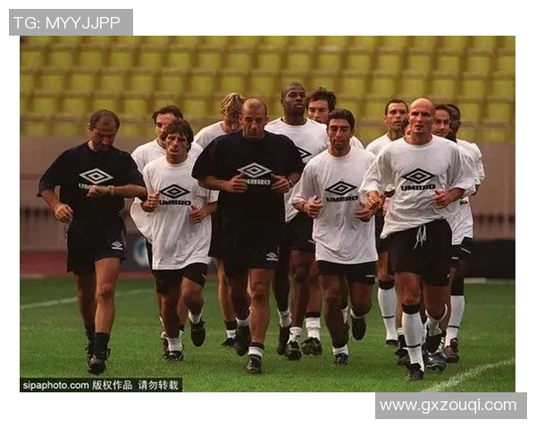 如何制作精美的足球球星海报技巧与步骤详解