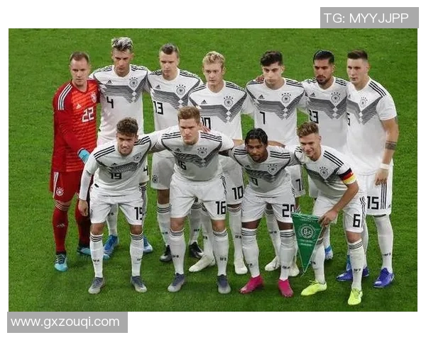 战役足球明星年龄差异分析 聚焦各大球员成长轨迹与巅峰期 战役足球明星年龄差异分析 聚焦各大球员成长轨迹与巅峰期